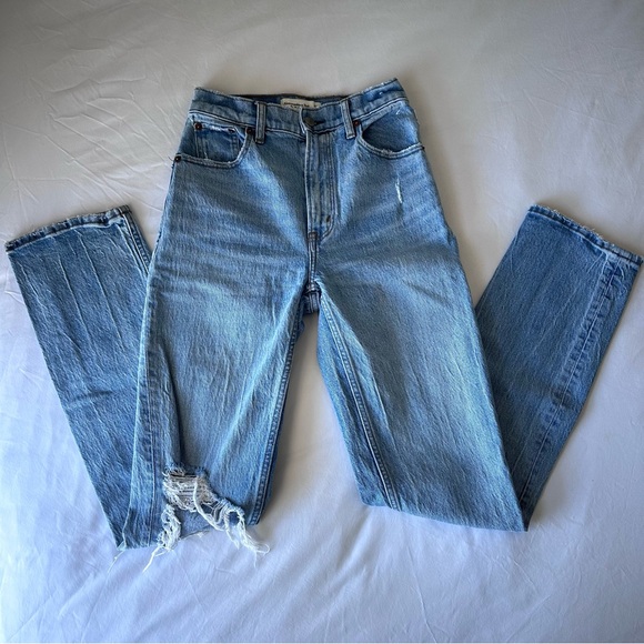 Abercrombie & Fitch 90s Ultra High Rise Straight Jeans - 24L - Picture 5 of 10